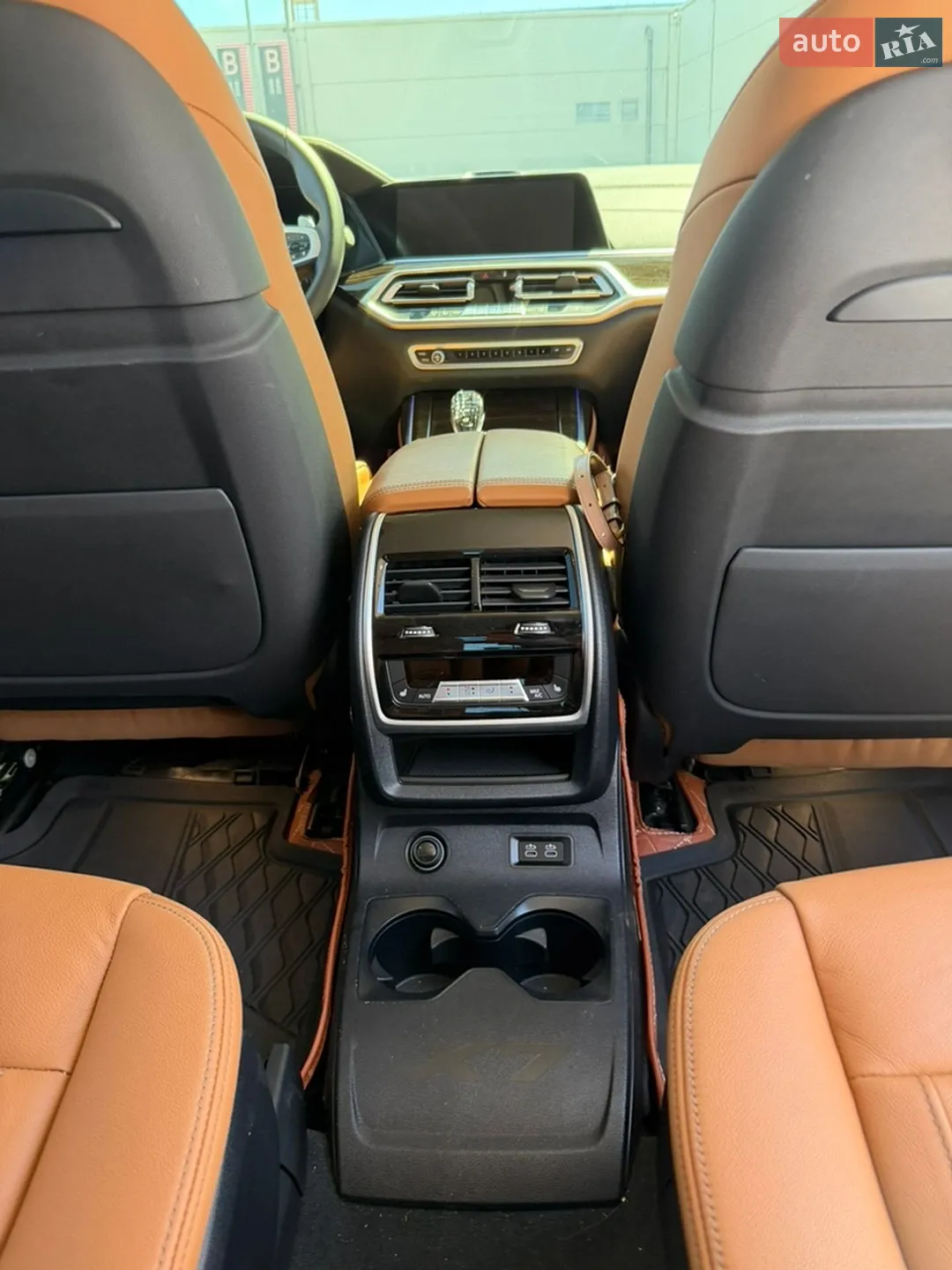 2019 BMW X7 - мініатюра 23