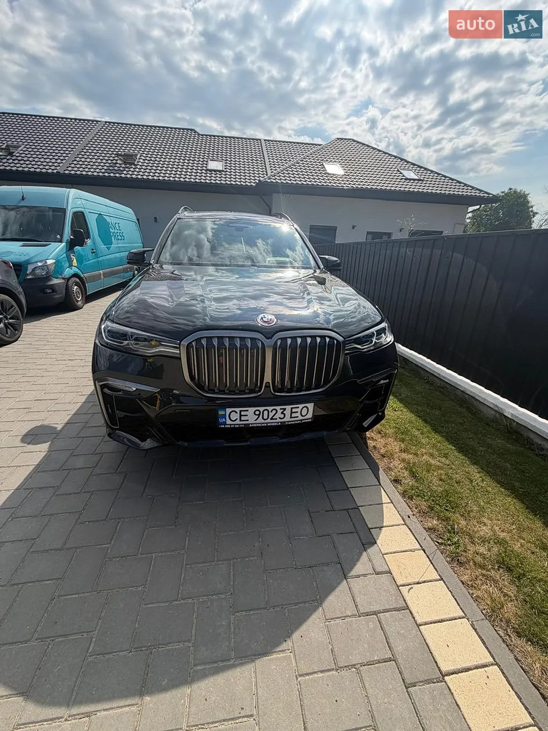 2020 BMW X7 - фото 1
