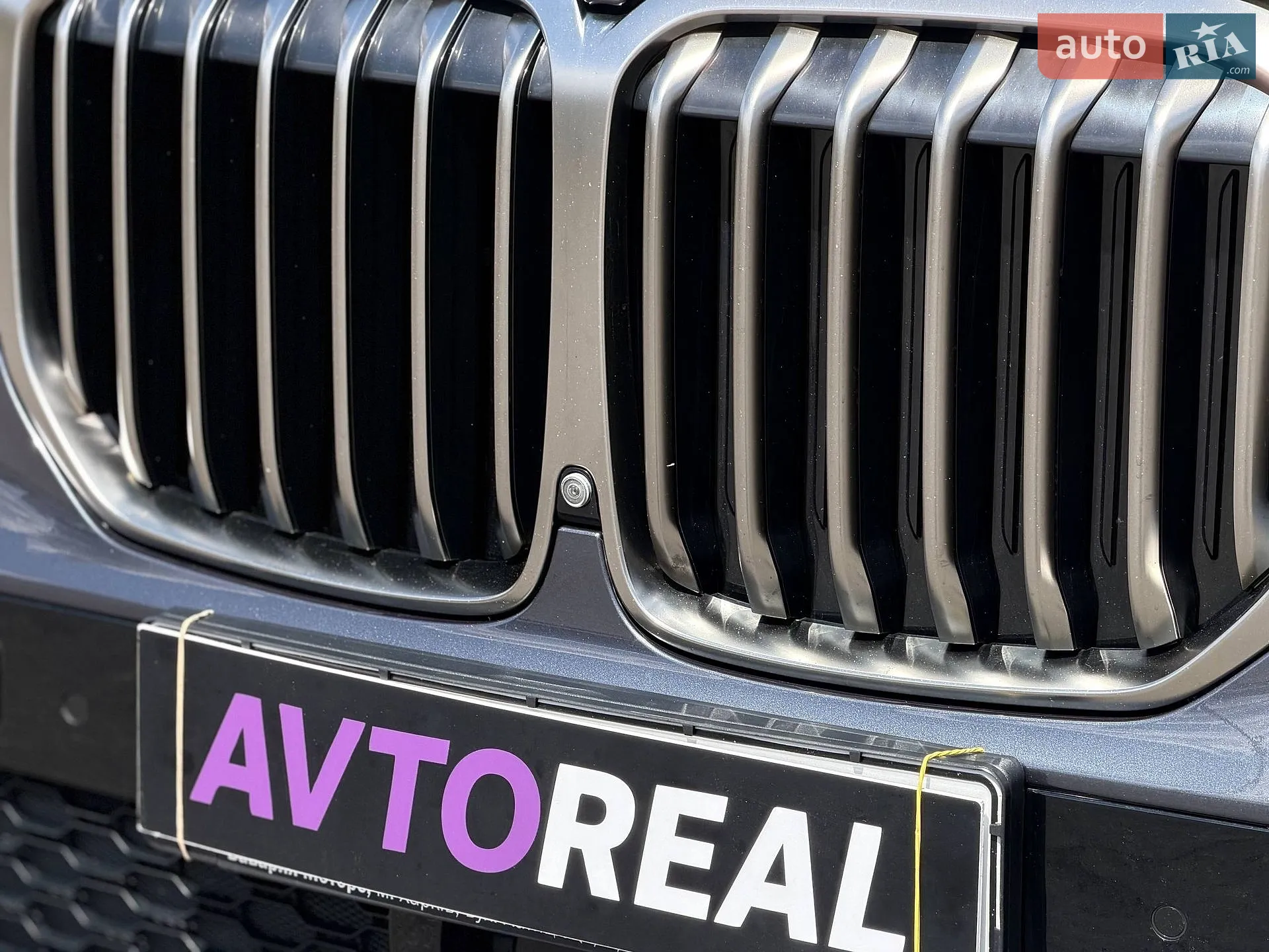 2021 BMW X7 - мініатюра 8