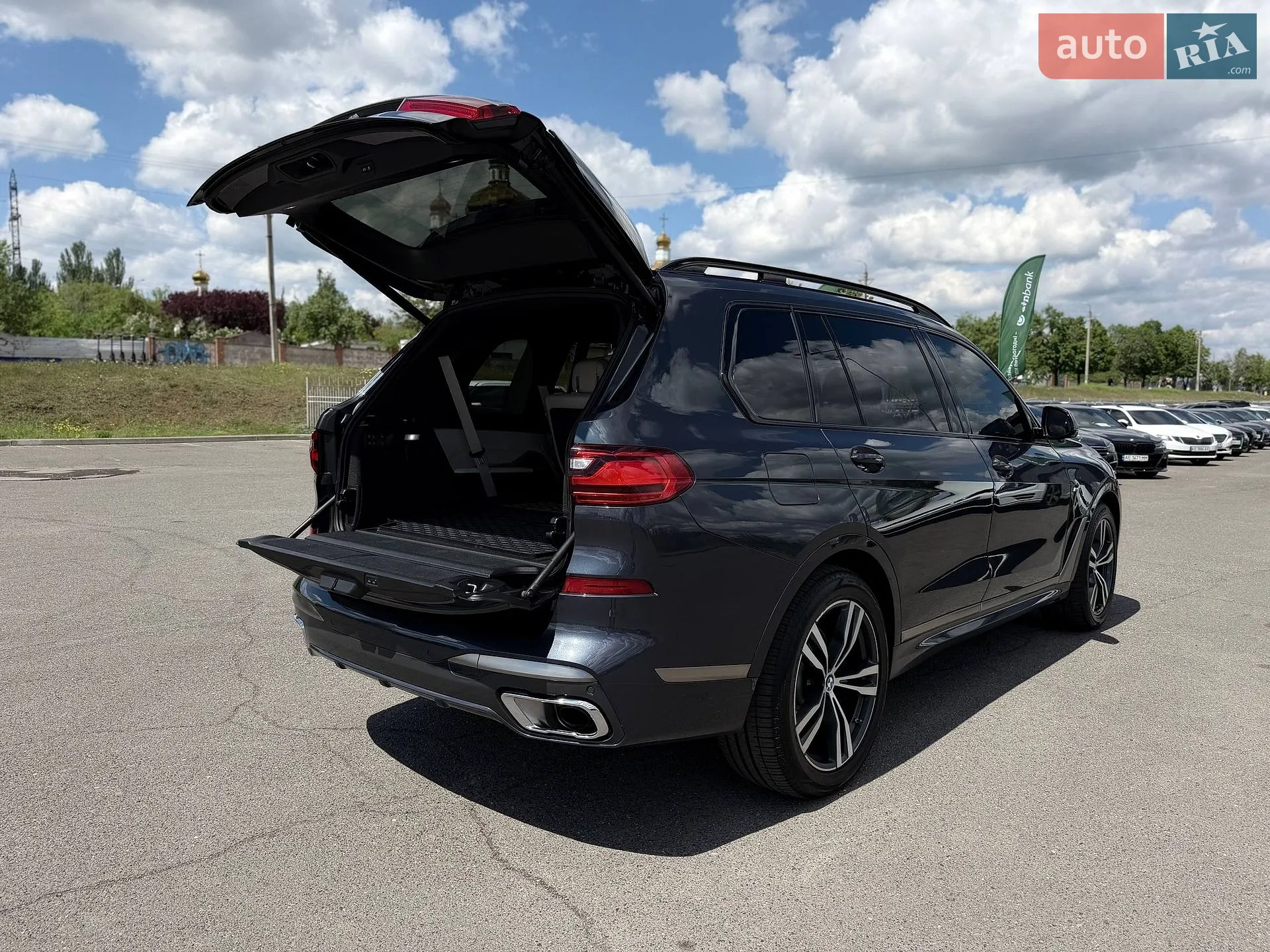 2021 BMW X7 - мініатюра 42