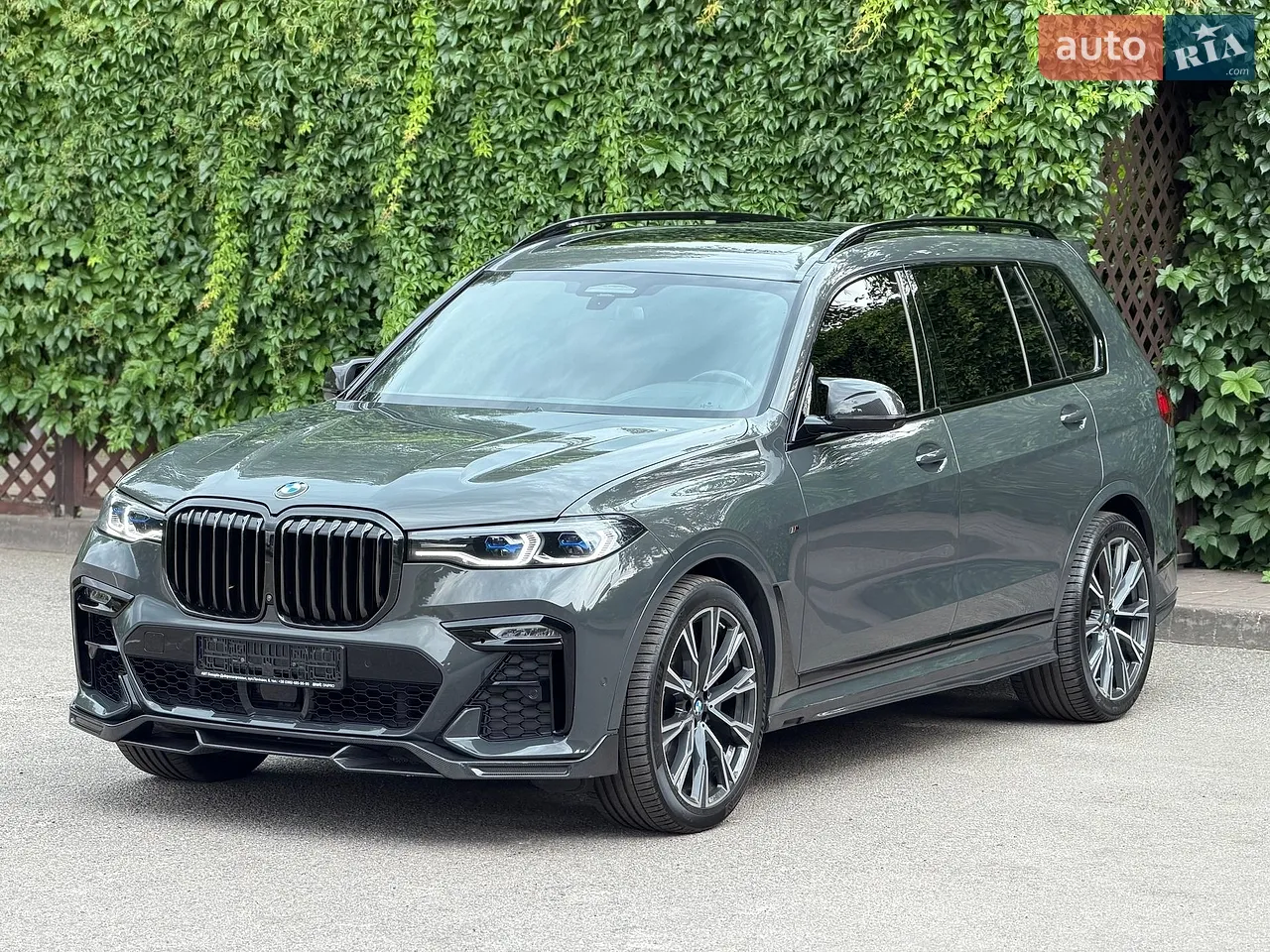 2022 BMW X6 M - мініатюра 53