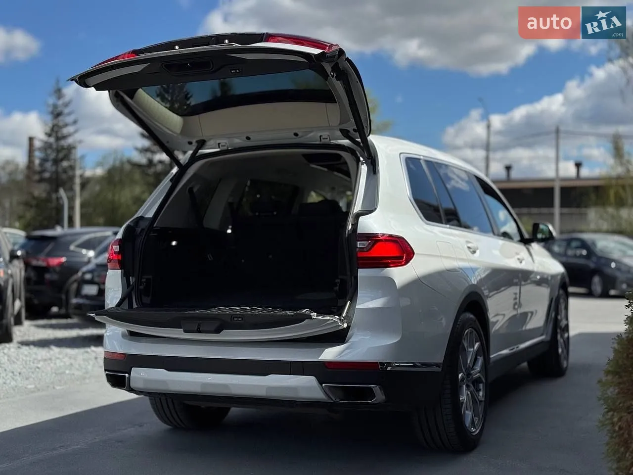 2020 BMW X7 - мініатюра 25
