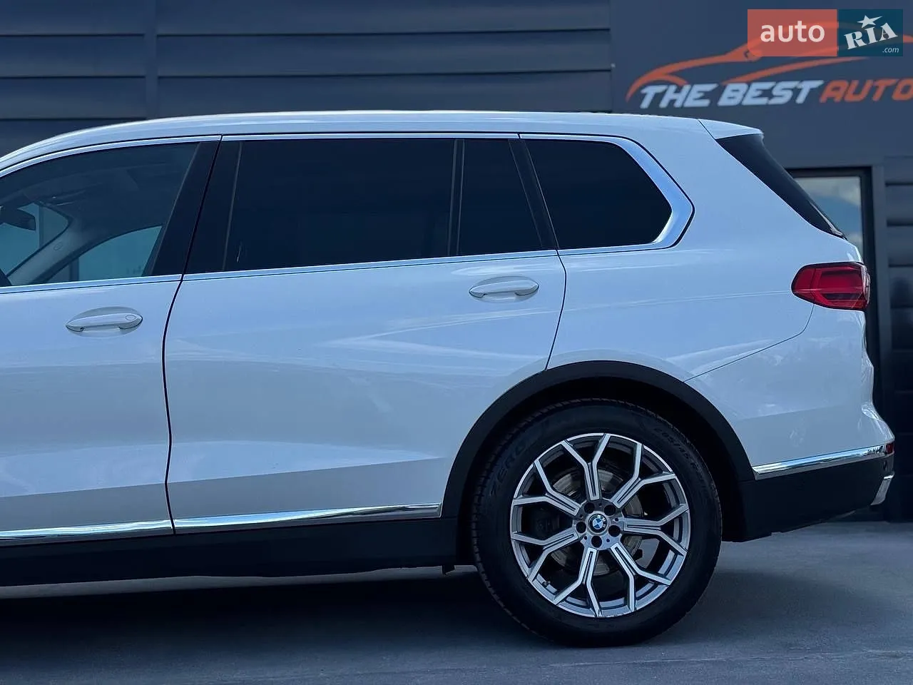 2020 BMW X7 - мініатюра 30