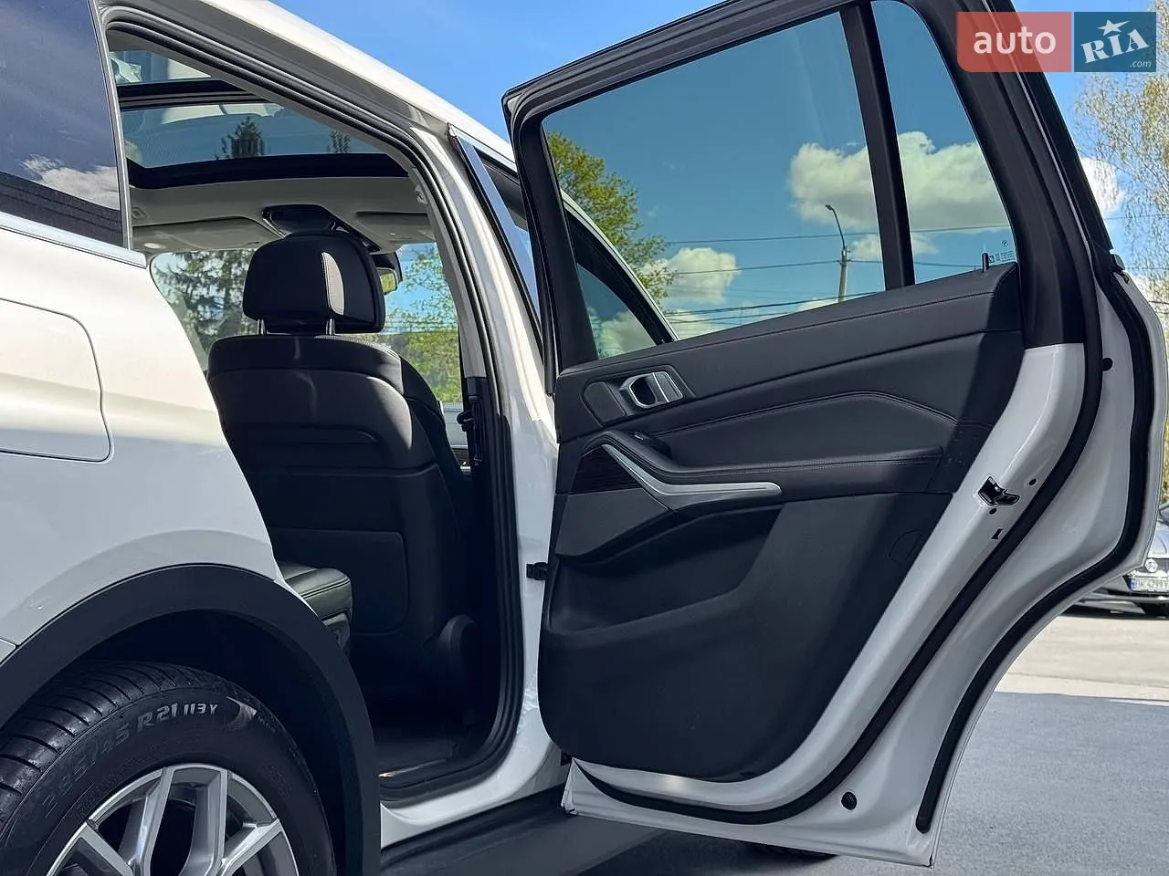 2020 BMW X7 - мініатюра 84