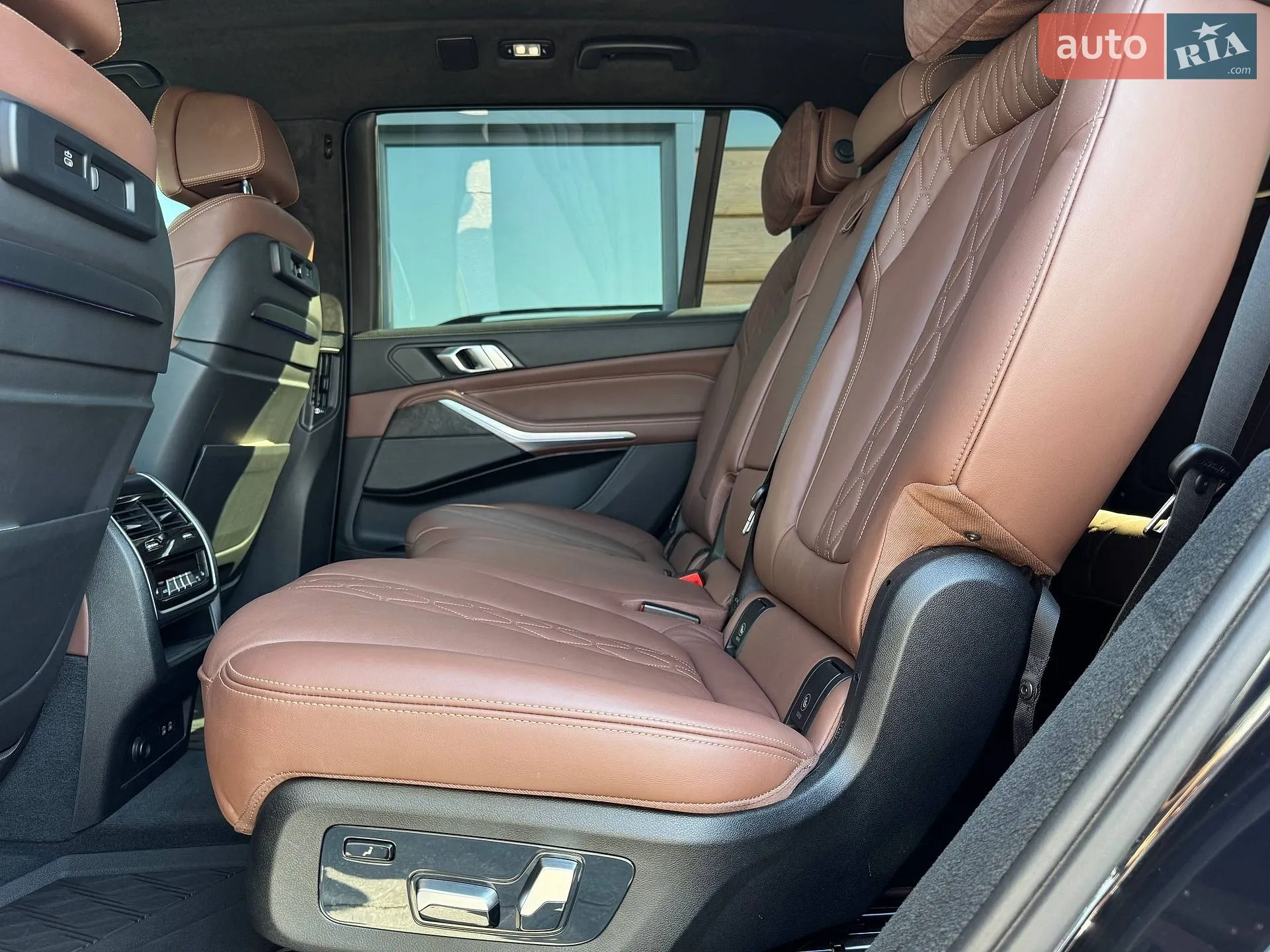 2020 BMW X7 - мініатюра 86