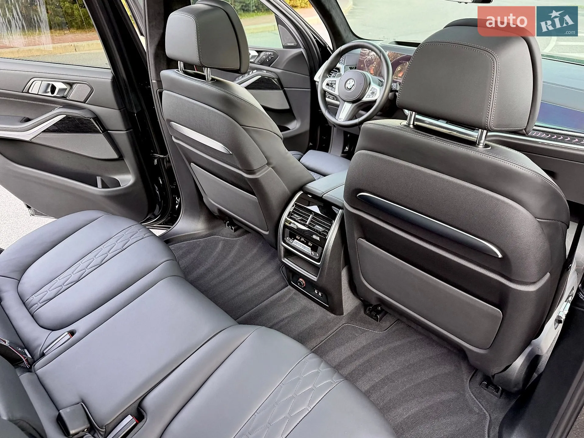 2023 BMW X7 - мініатюра 48