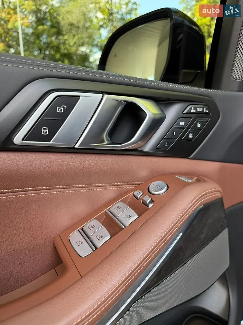 2023 BMW X7 - мініатюра 24