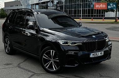 Внедорожник / Кроссовер BMW X7 2019 в Киеве