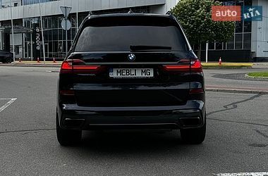 Внедорожник / Кроссовер BMW X7 2019 в Киеве