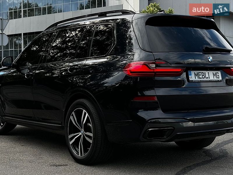 Внедорожник / Кроссовер BMW X7 2019 в Киеве
