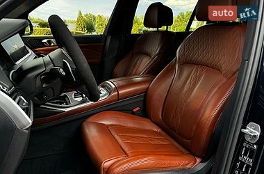 Внедорожник / Кроссовер BMW X7 2019 в Киеве