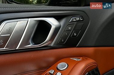 Внедорожник / Кроссовер BMW X7 2019 в Киеве