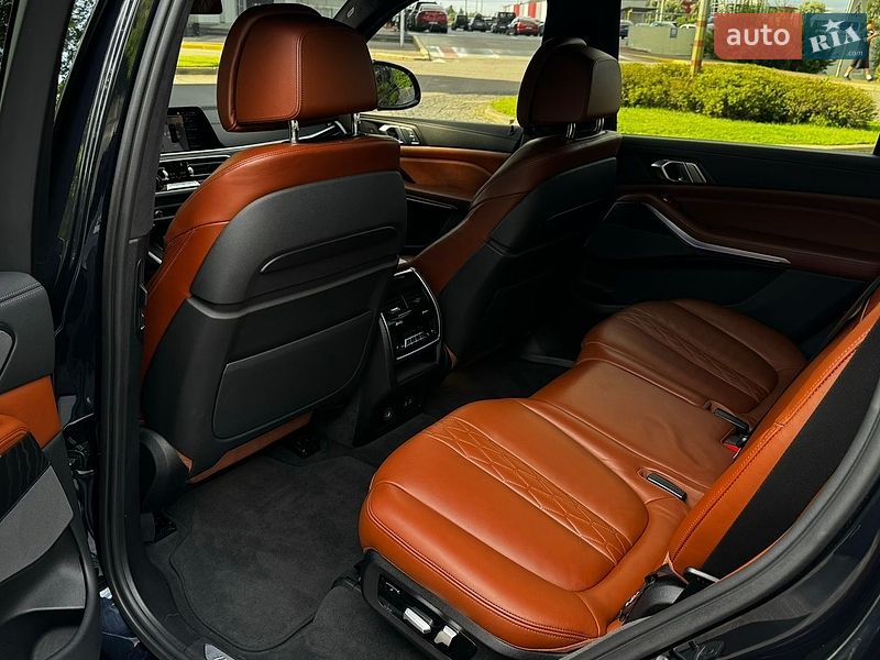 Внедорожник / Кроссовер BMW X7 2019 в Киеве