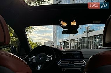 Внедорожник / Кроссовер BMW X7 2019 в Киеве