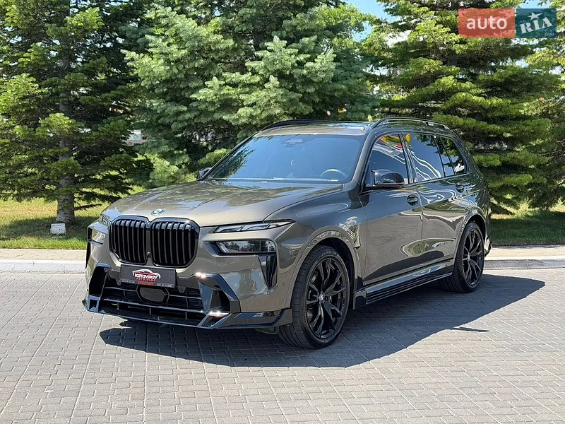 BMW X7 2023