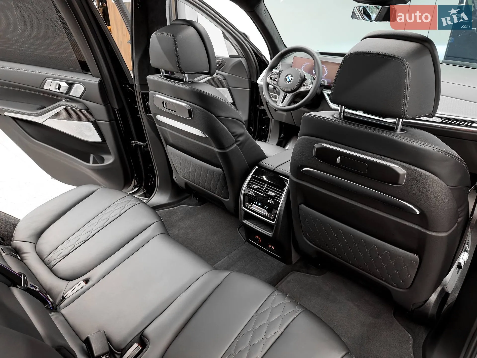 2024 BMW X7 - мініатюра 62