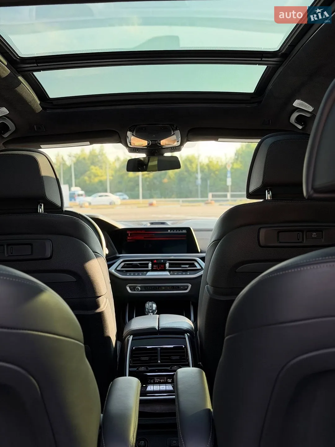2021 BMW X7 - мініатюра 28