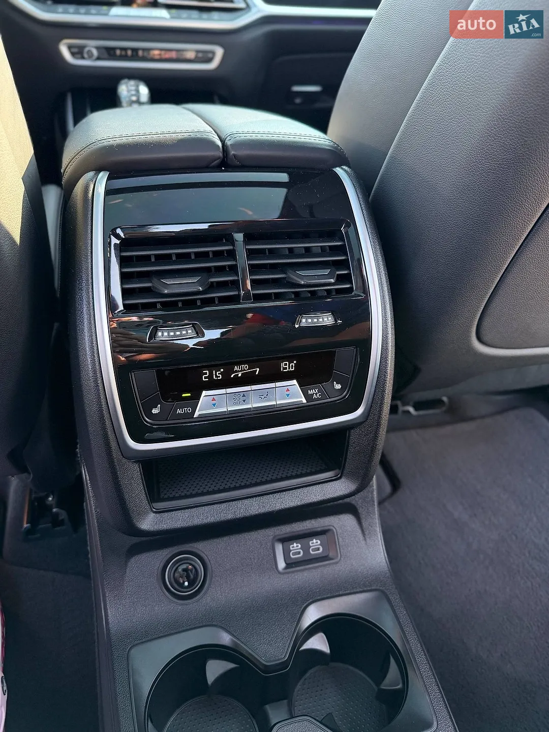 2021 BMW X7 - мініатюра 31