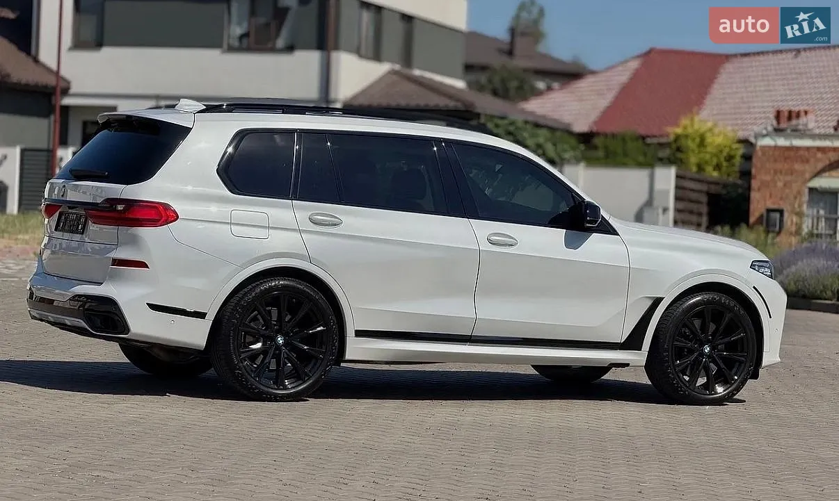 2022 BMW X7 - мініатюра 3
