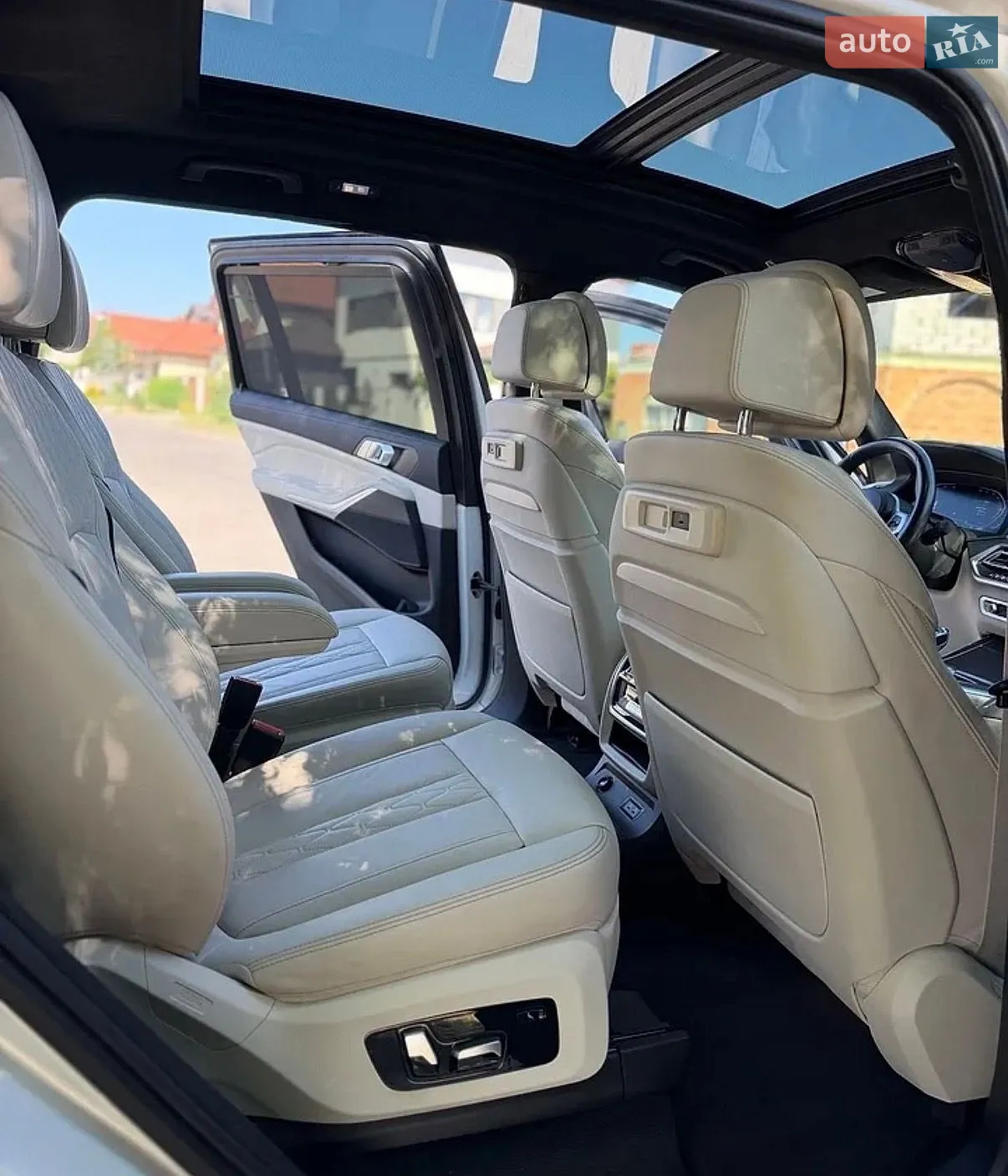 2022 BMW X7 - мініатюра 19