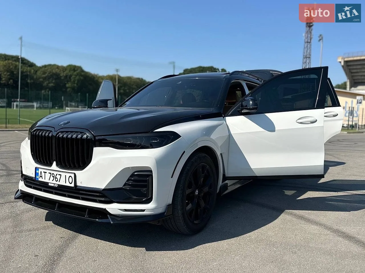2022 BMW X7 - мініатюра 17