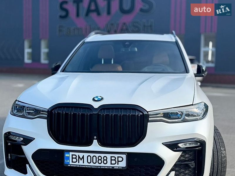 Позашляховик / Кросовер BMW X7 2022 в Києві