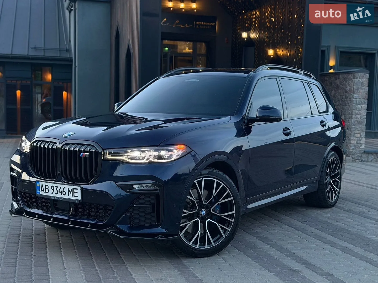 2020 BMW X7 - фото 1