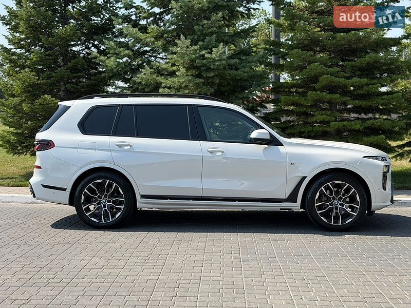 Внедорожник / Кроссовер BMW X7 2023 в Одессе фото 6 Внедорожник / Кроссовер BMW X7 2023 в Одессе