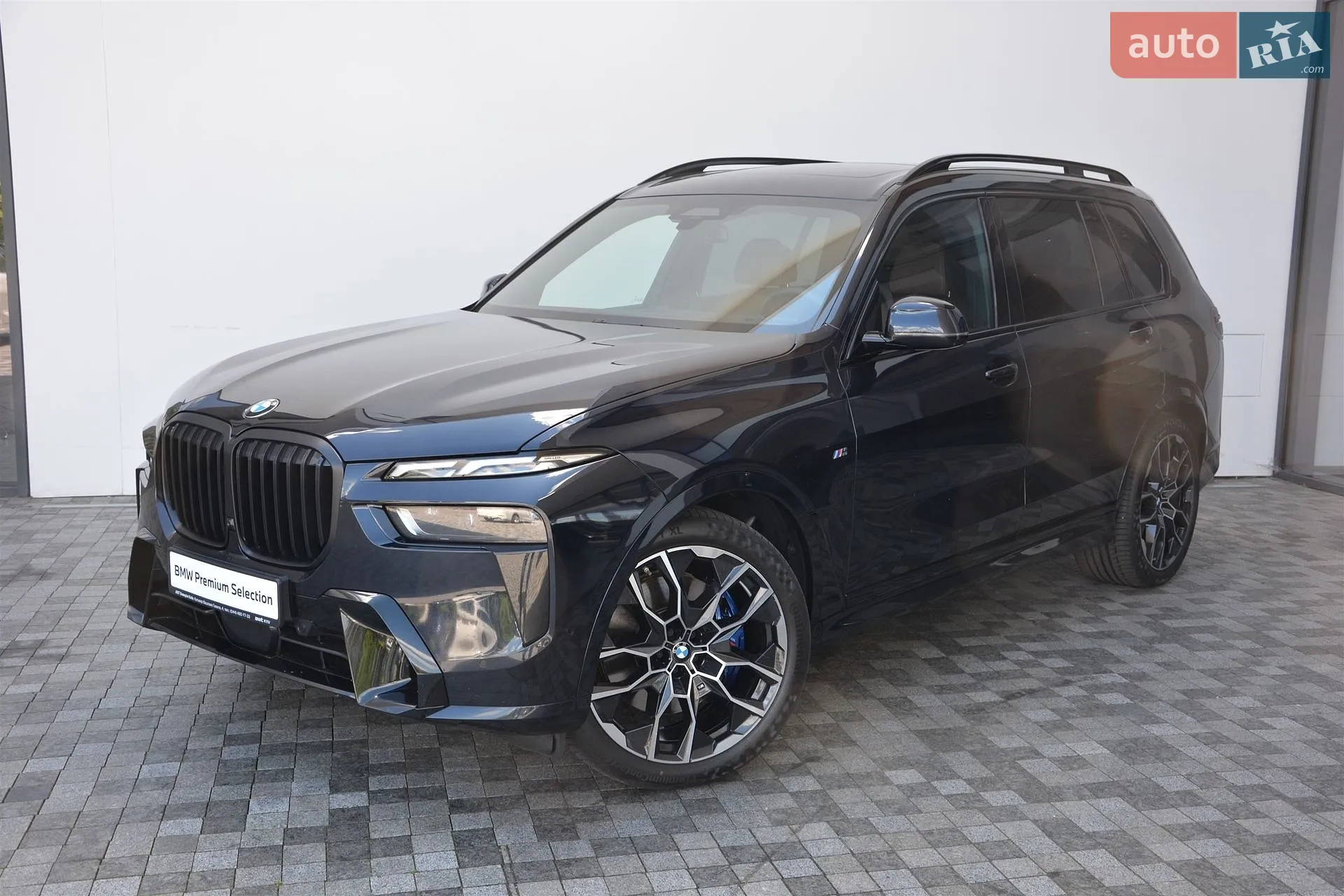 2025 BMW X7 - фото 1
