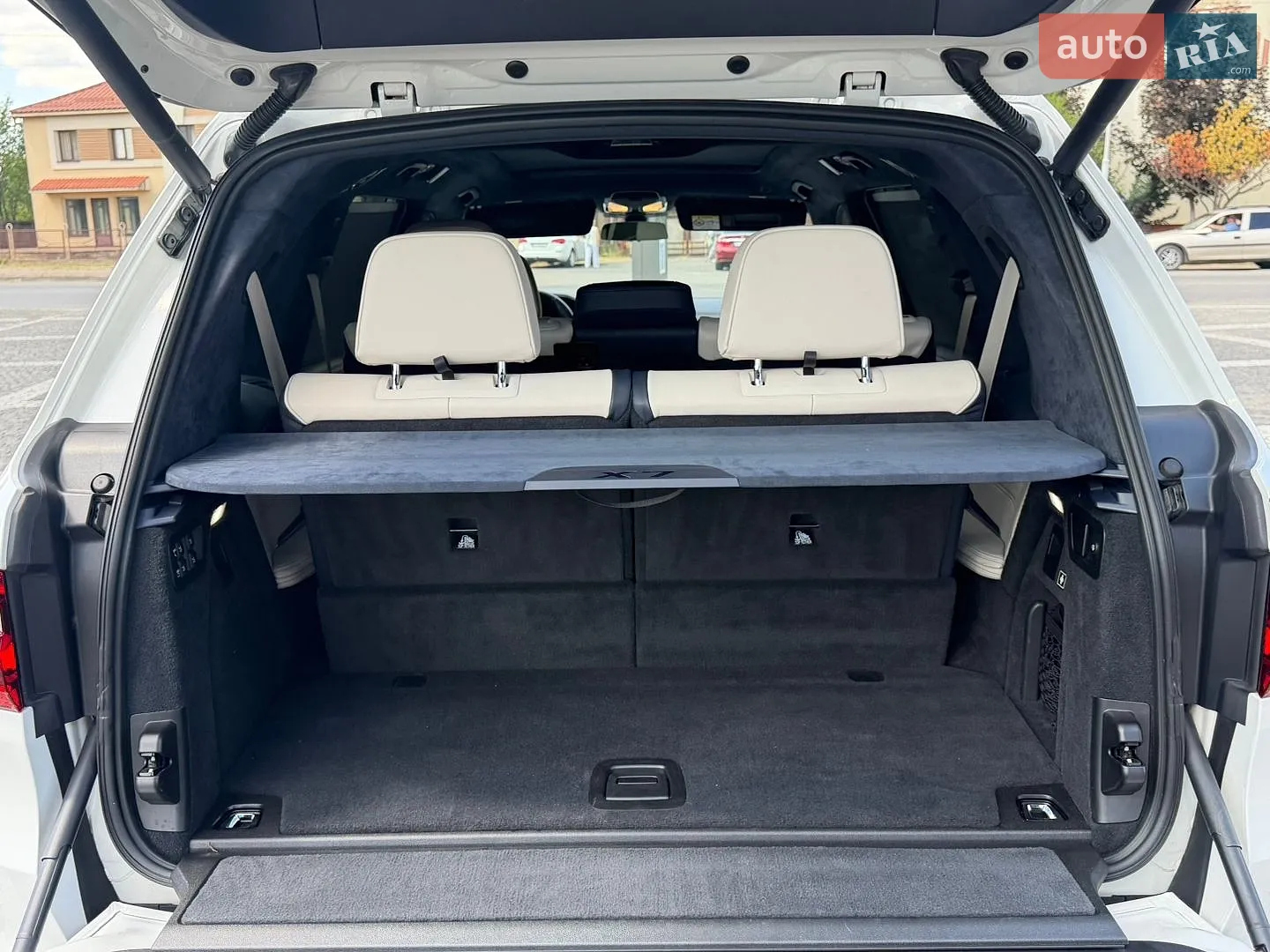 2019 BMW X7 - мініатюра 35