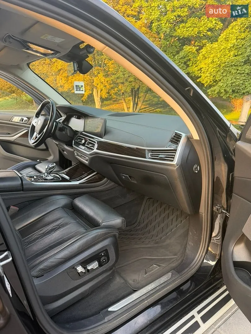 2020 BMW X7 - мініатюра 9