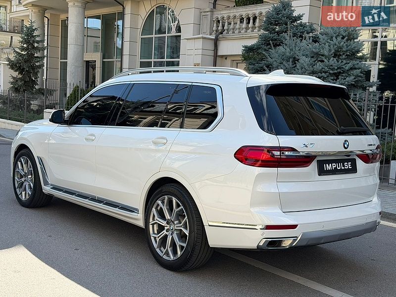 Внедорожник / Кроссовер BMW X7 2020 в Киеве