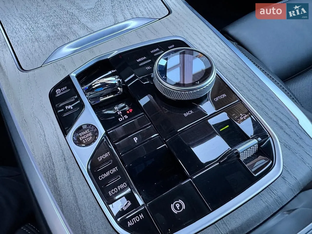 2024 BMW X7 - мініатюра 17