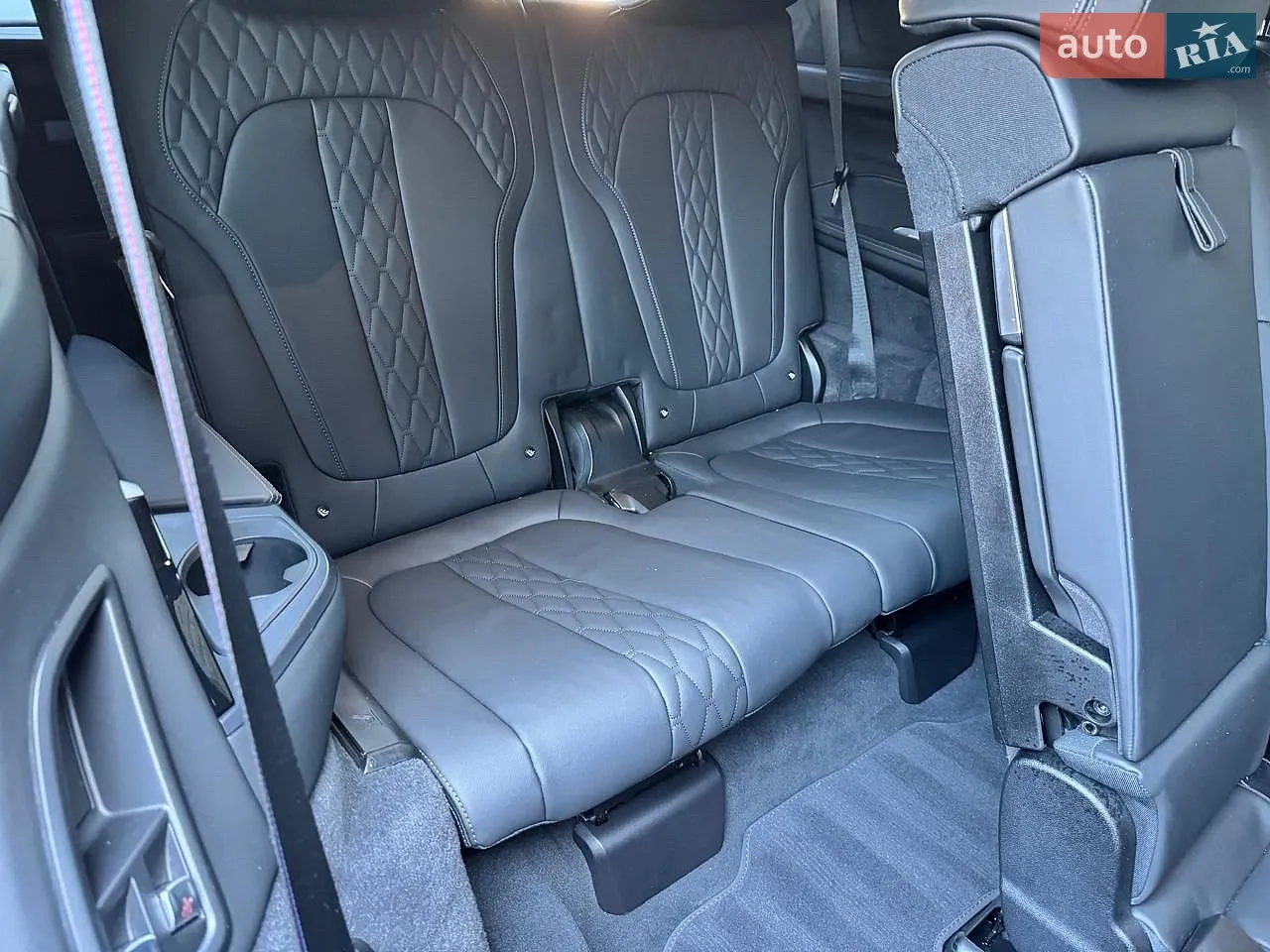 2024 BMW X7 - мініатюра 31