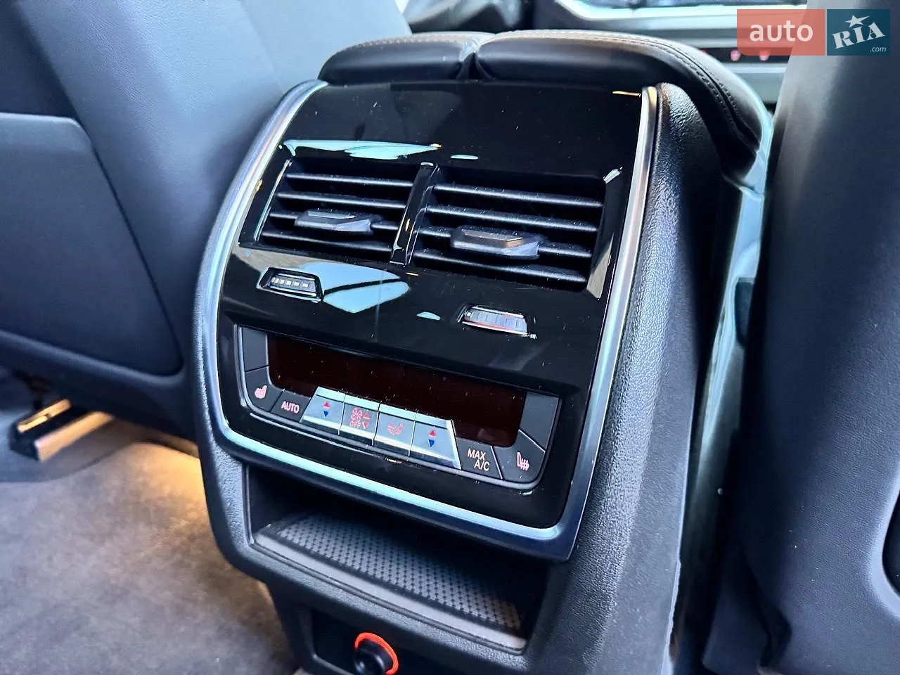2024 BMW X7 - мініатюра 62