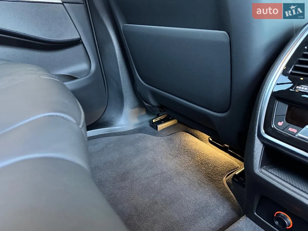 2024 BMW X7 - мініатюра 70