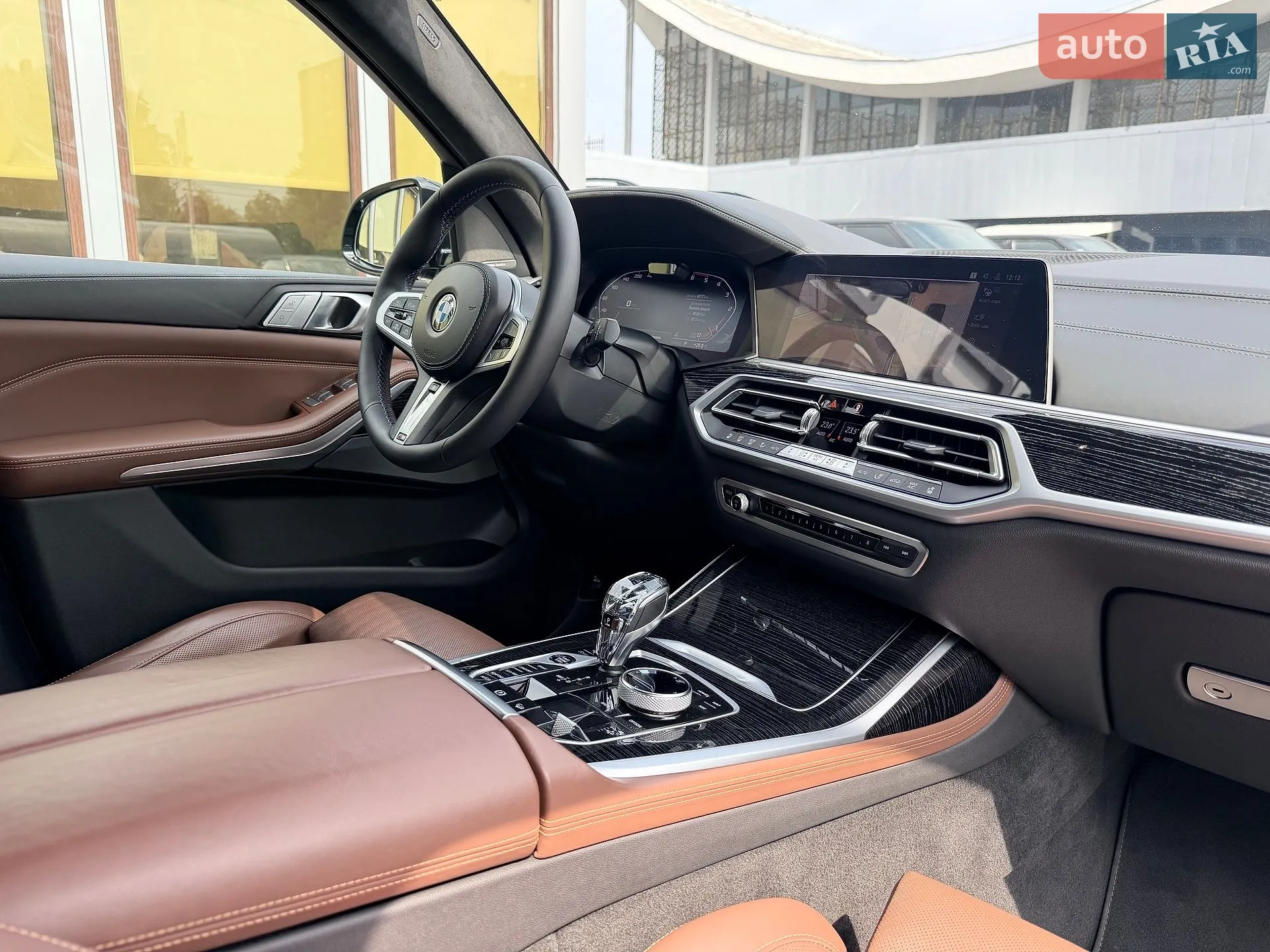 2021 BMW X7 - мініатюра 16