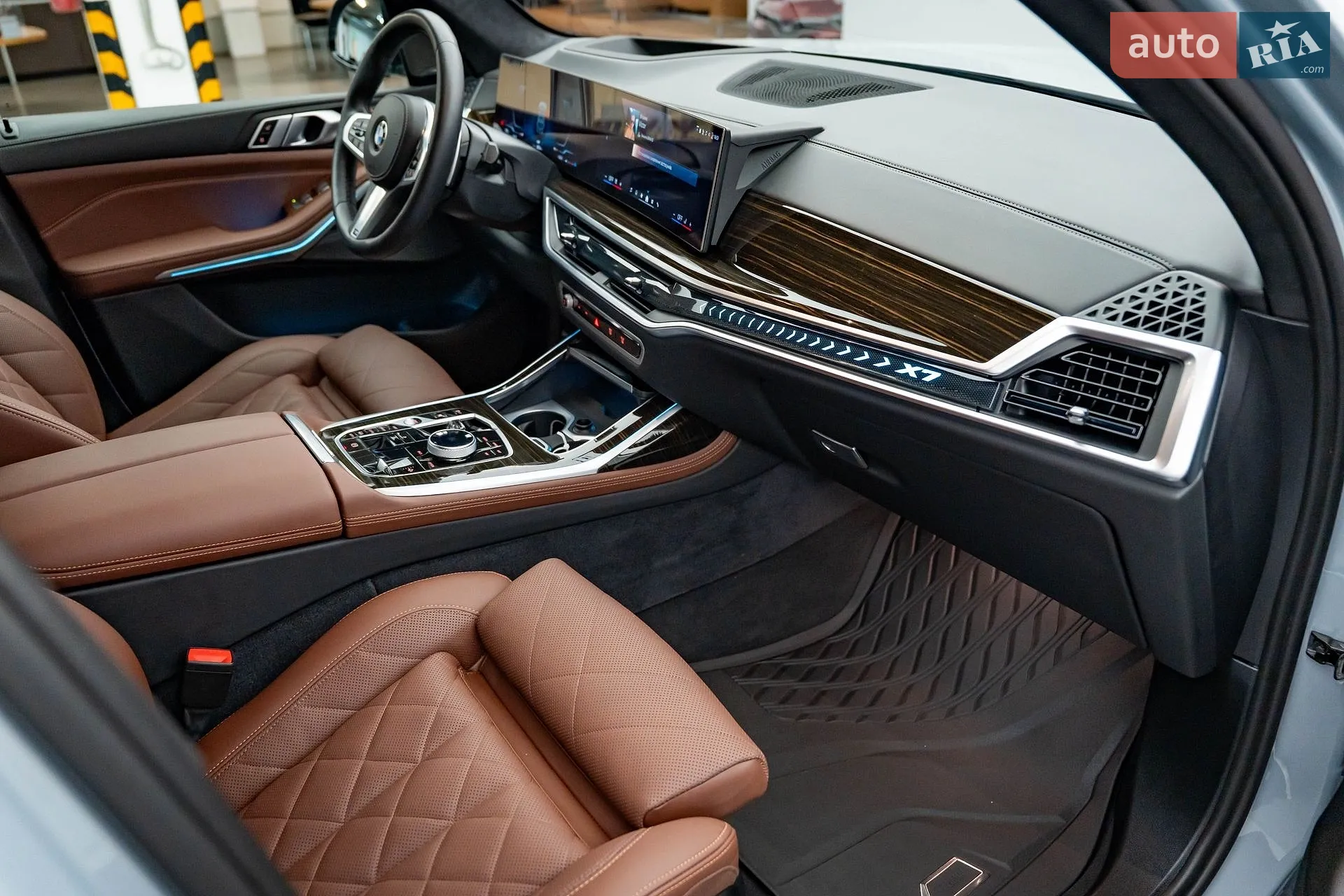 2024 BMW X7 - мініатюра 15