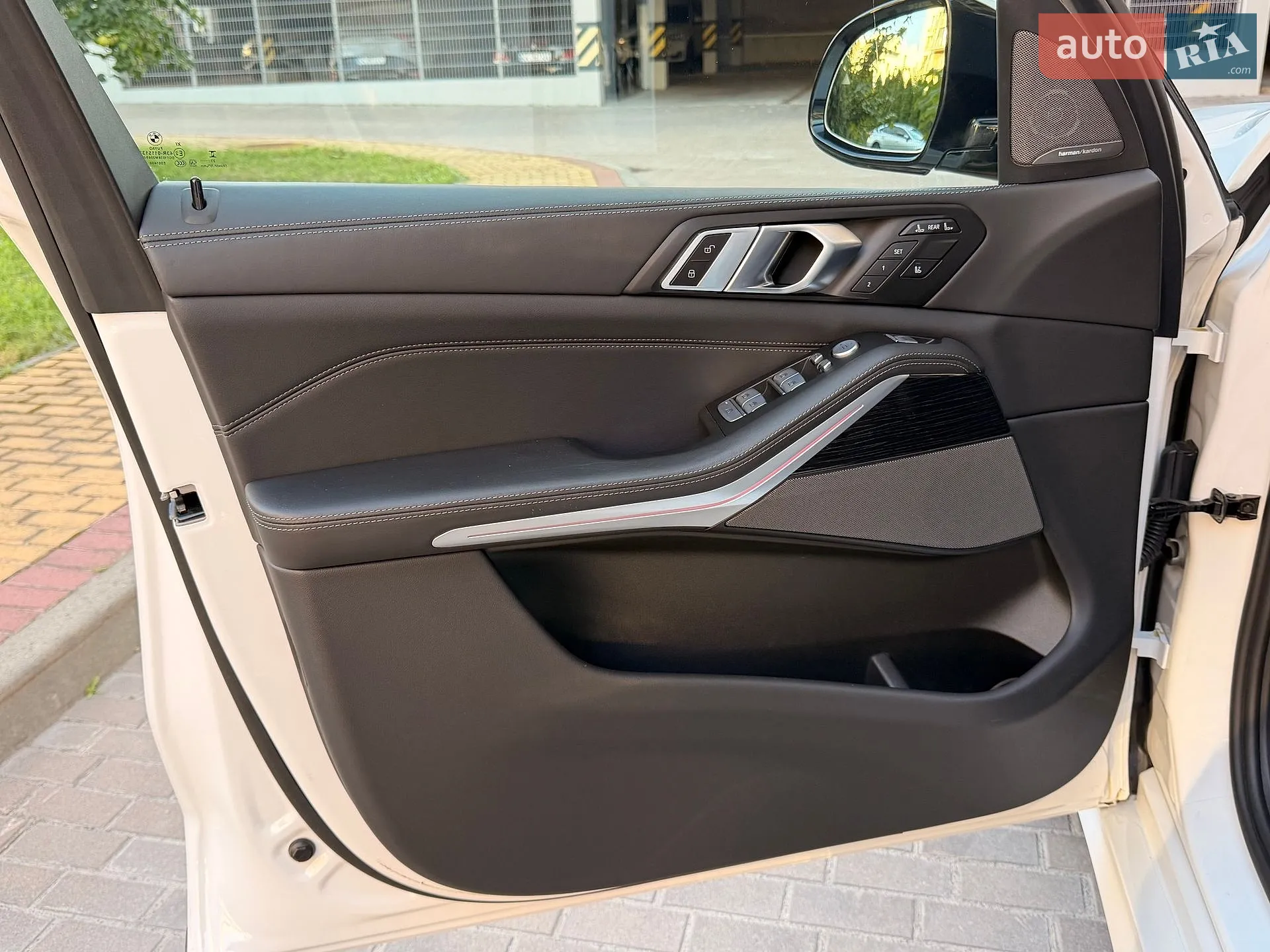 2023 BMW X7 - мініатюра 41
