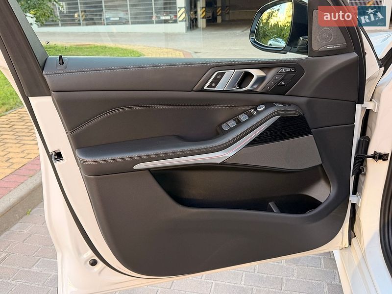 Позашляховик / Кросовер BMW X7 2023 в Києві фото 41 Позашляховик / Кросовер BMW X7 2023 в Києві