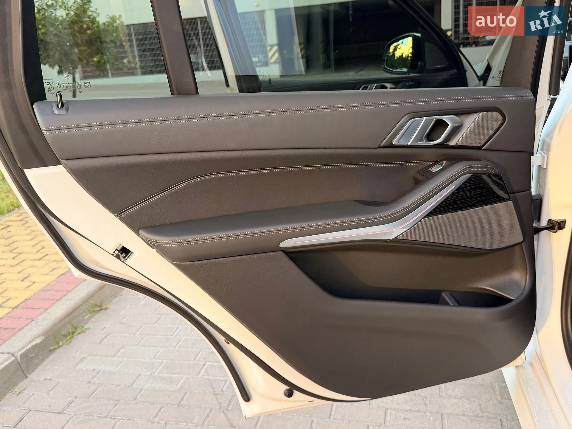 2023 BMW X7 - мініатюра 42