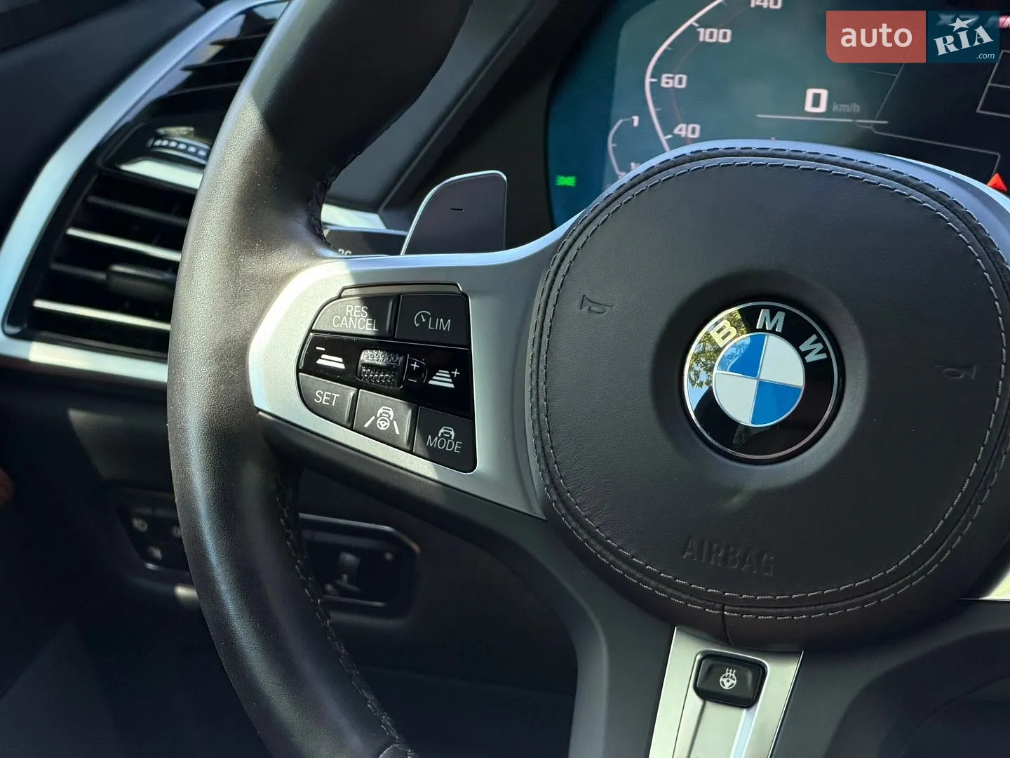 2022 BMW X7 - мініатюра 23