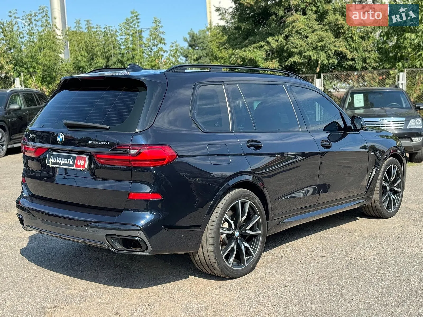 2022 BMW X7 - мініатюра 7