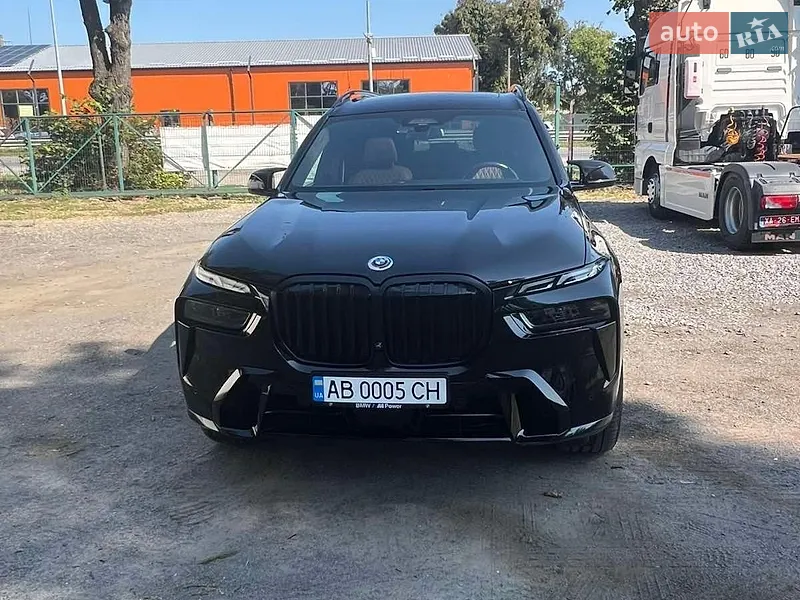 BMW X7 2023