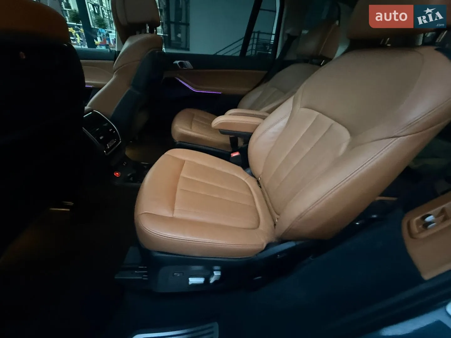 2020 BMW X7 - мініатюра 46