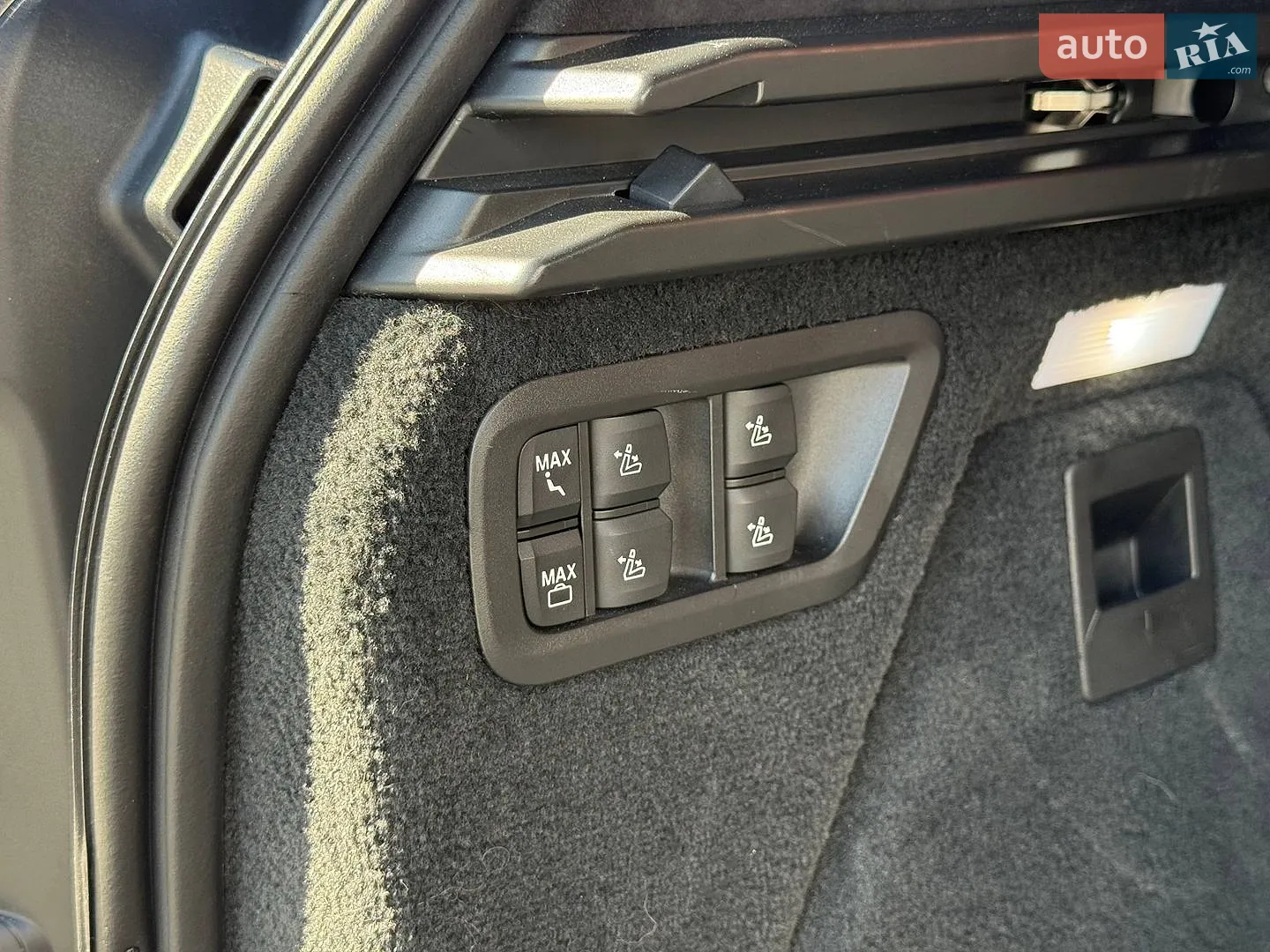 2020 BMW X7 - мініатюра 58