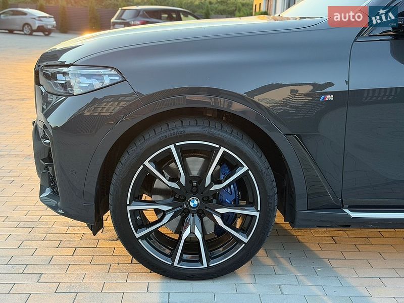 Внедорожник / Кроссовер BMW X7 2021 в Умани