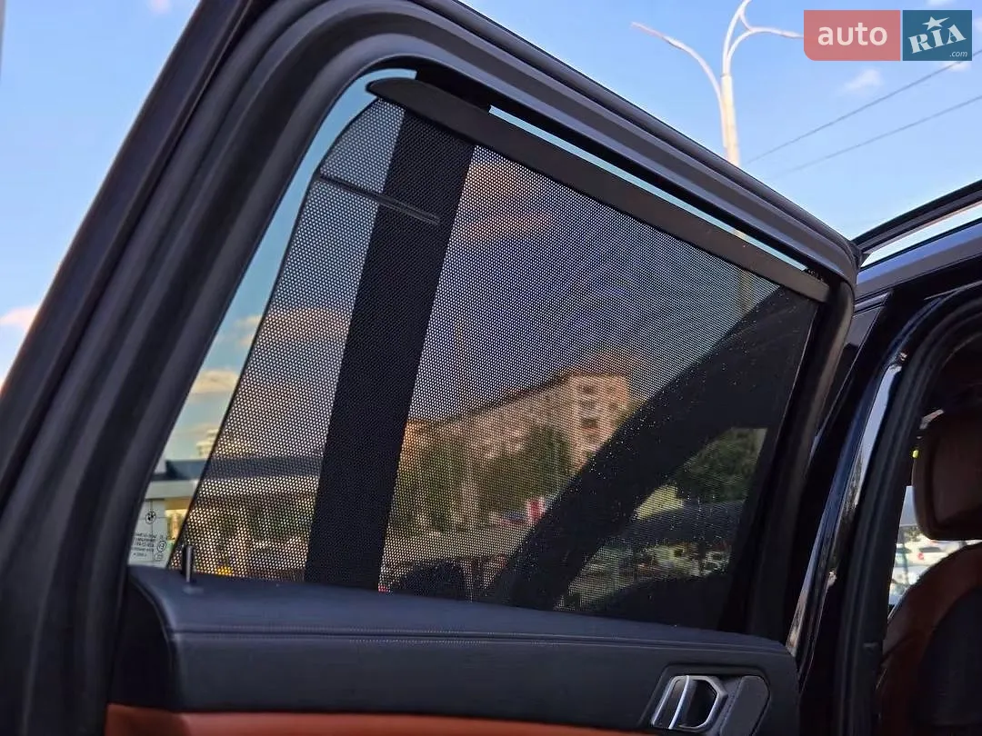 2019 BMW X7 - мініатюра 21