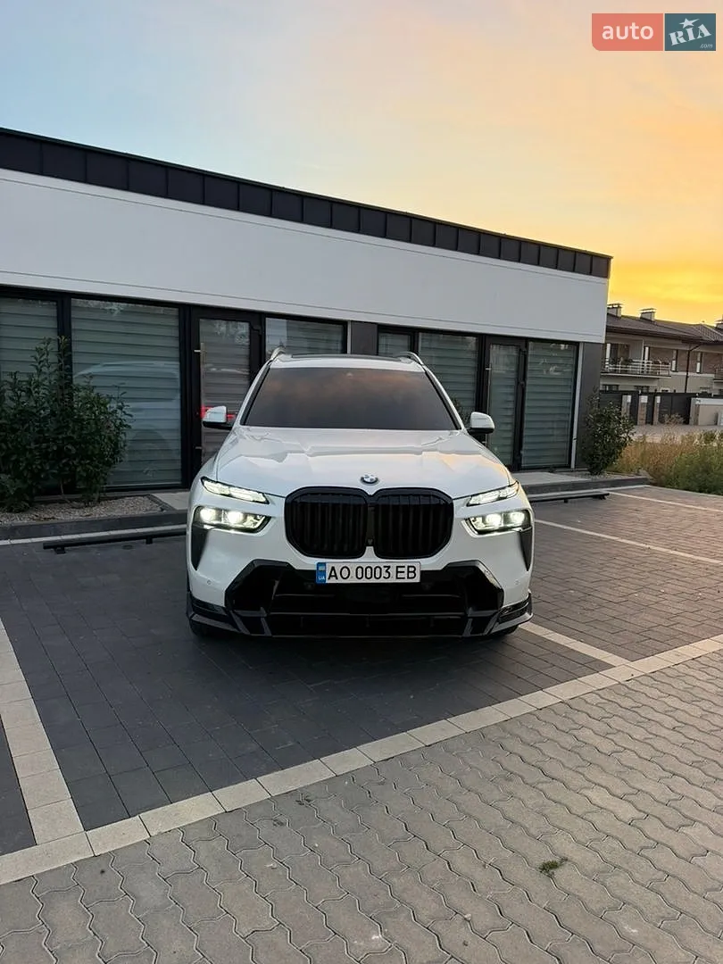 2020 BMW X7 - фото 1