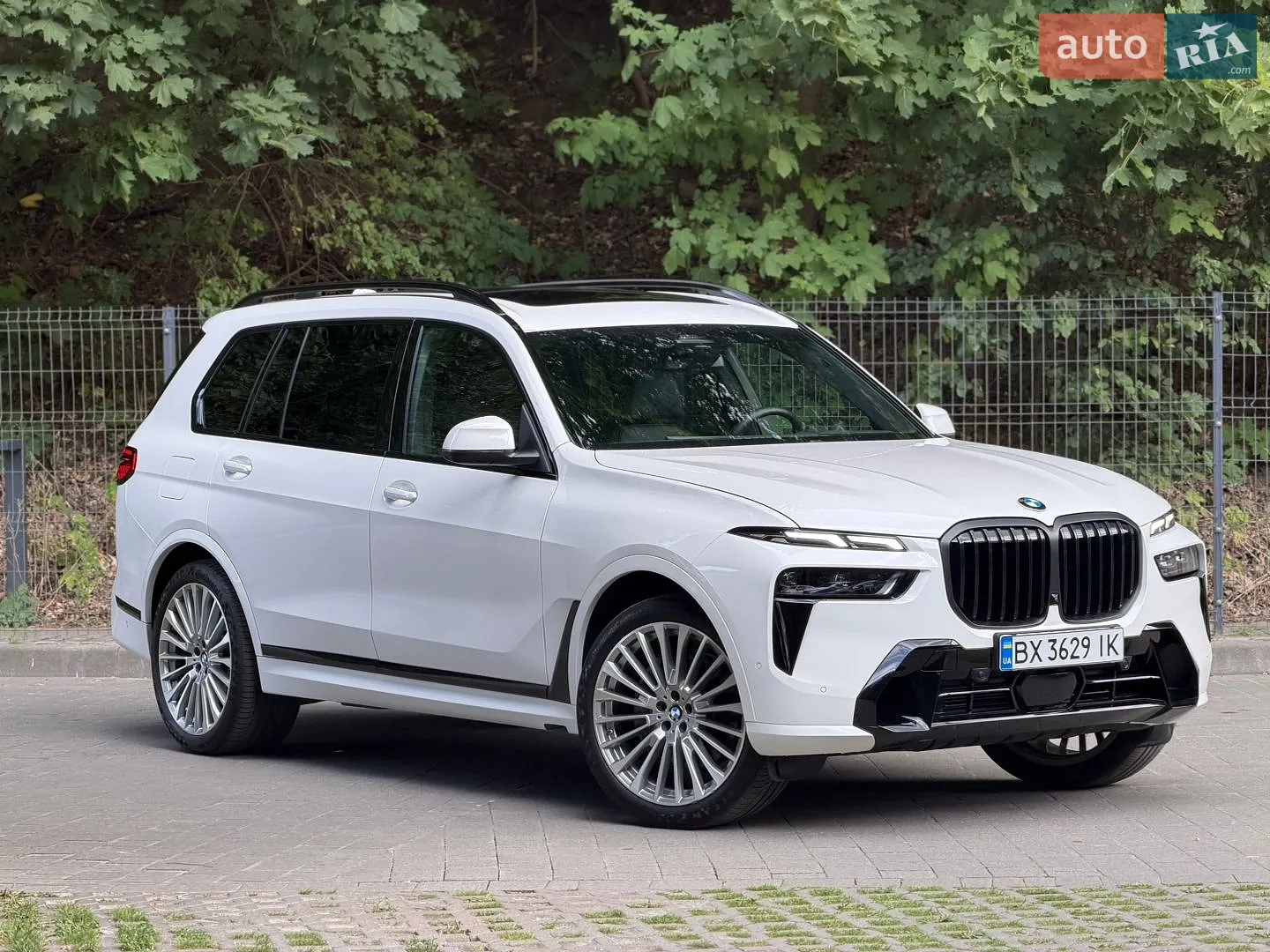 2023 BMW X7 - мініатюра 2